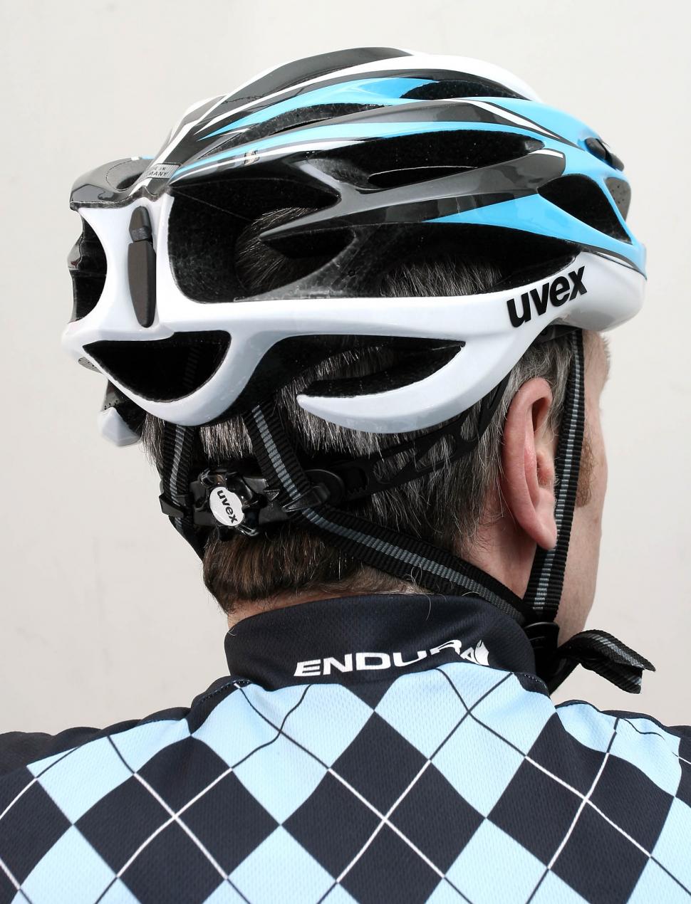 Uvex store road helmet